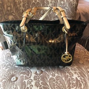 Michael kors purse